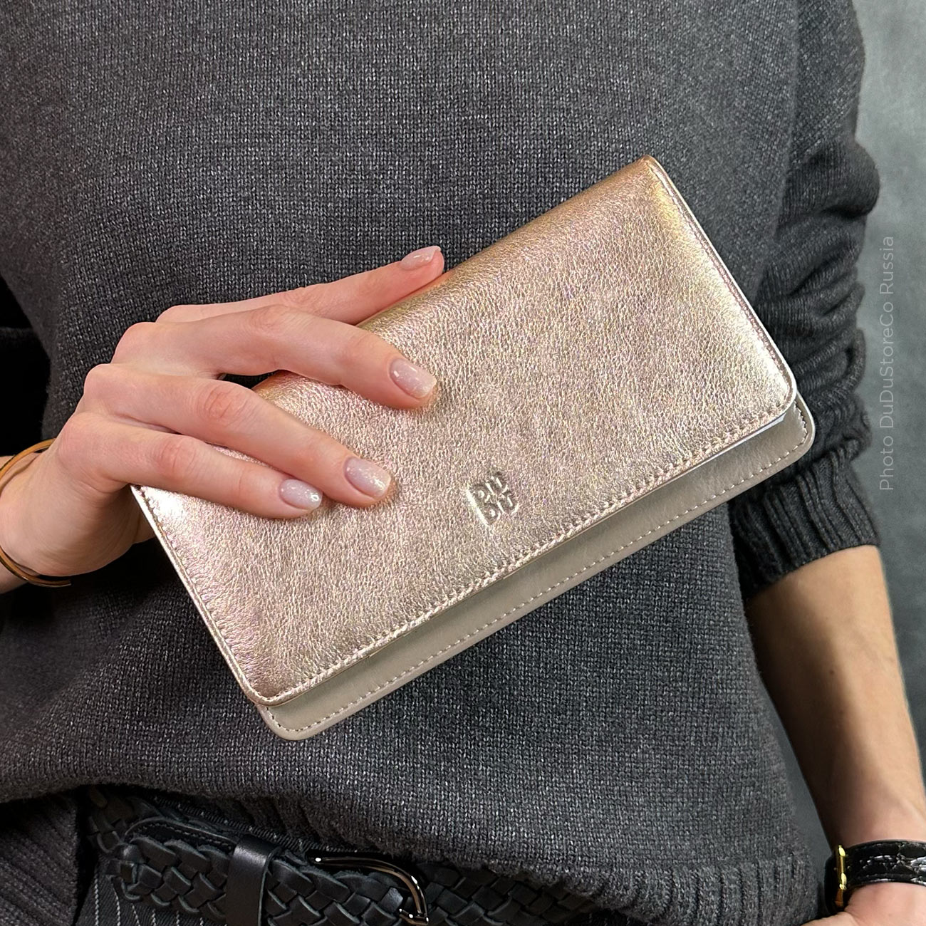 Большое, стильное, вместительное кожаное портмоне DuDu серии Canarie