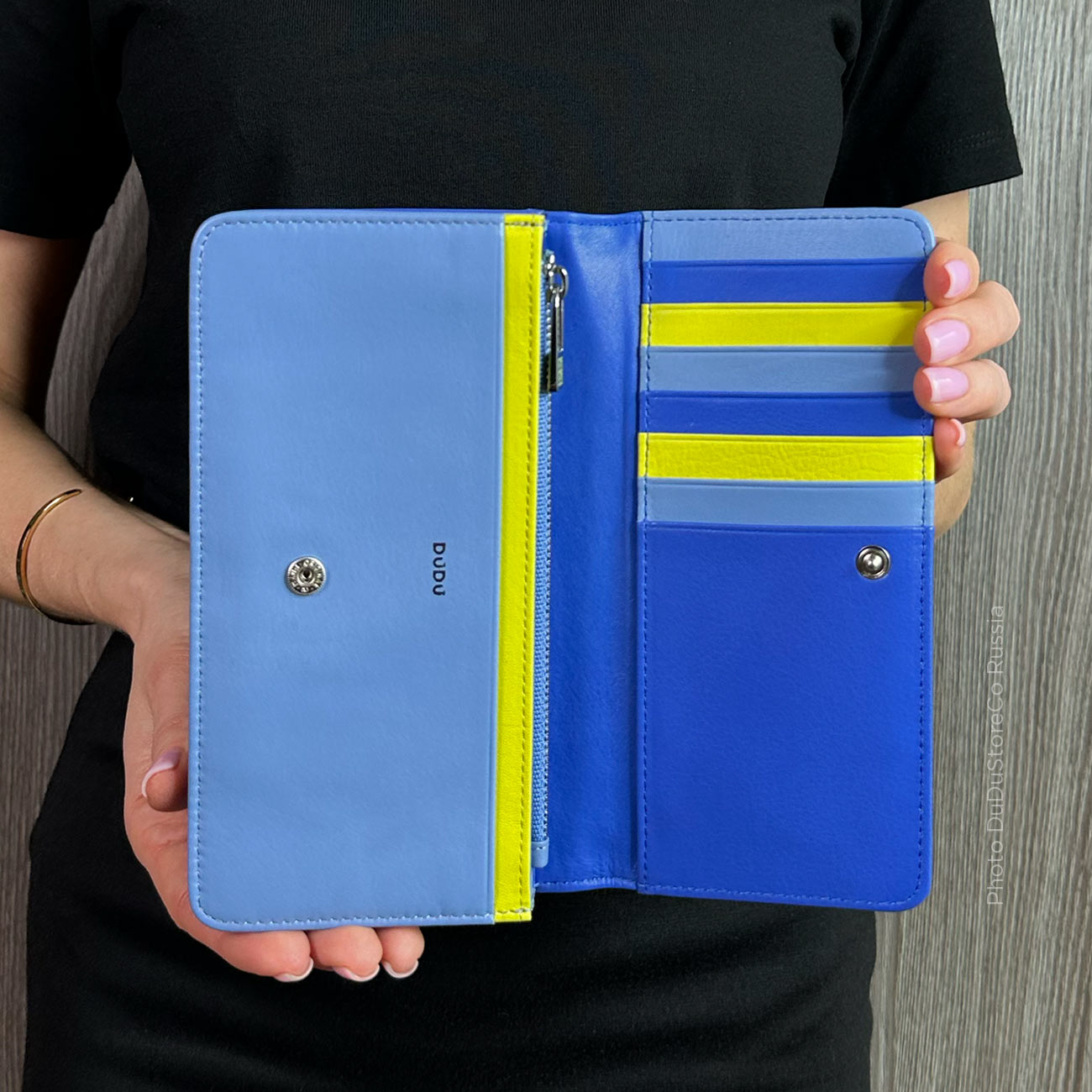 Большое, стильное, вместительное кожаное портмоне DuDu серии Canarie