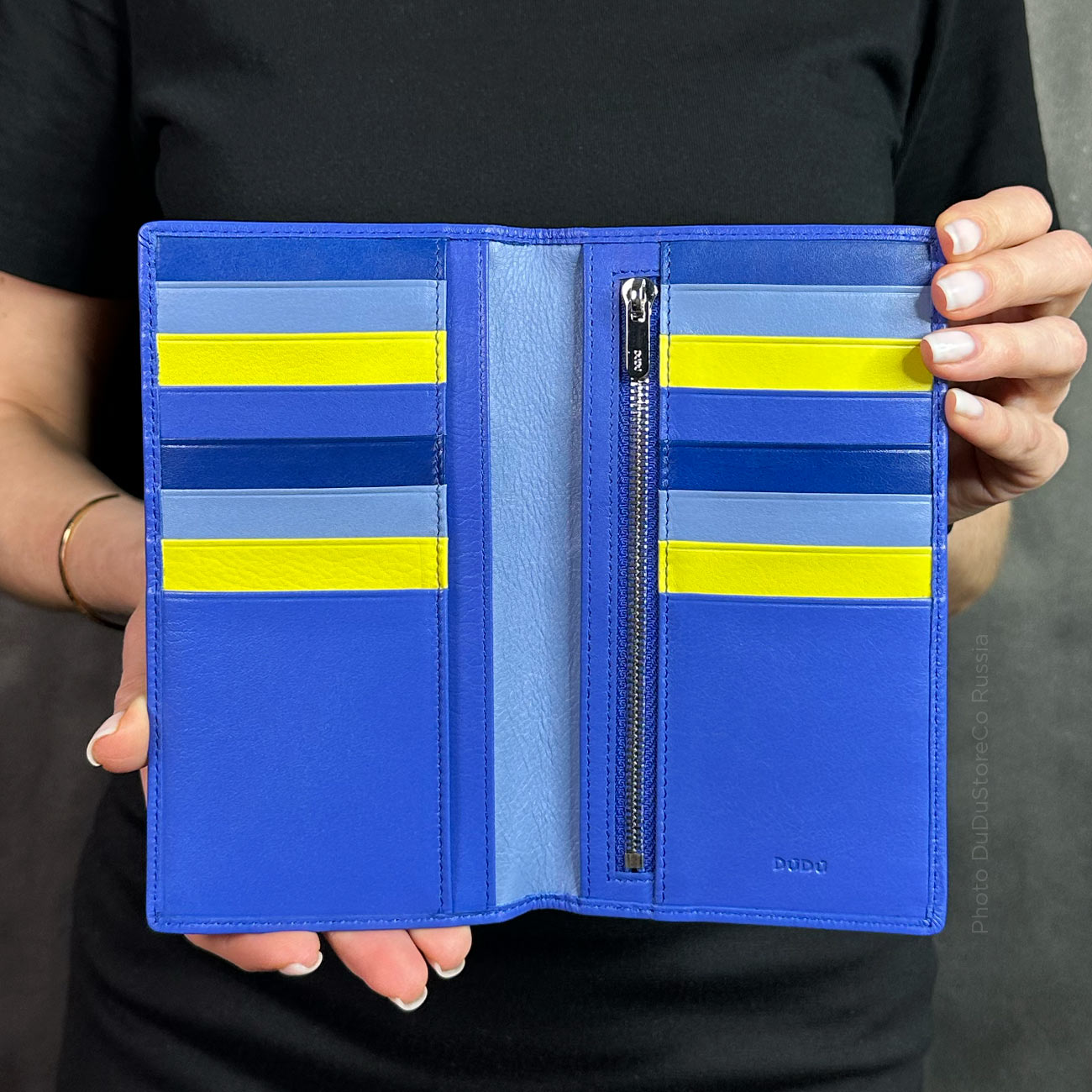Вертикальное кожаное портмоне кошелек DuDu серии Vulcano